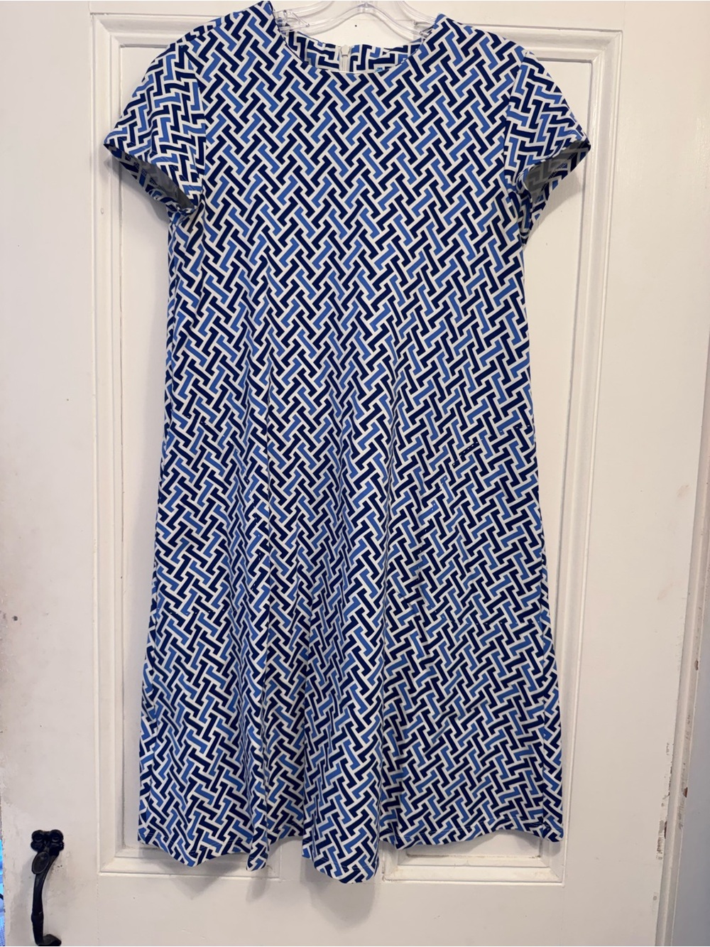 J. McLaughlin Blue and White Geometric Midi Dress